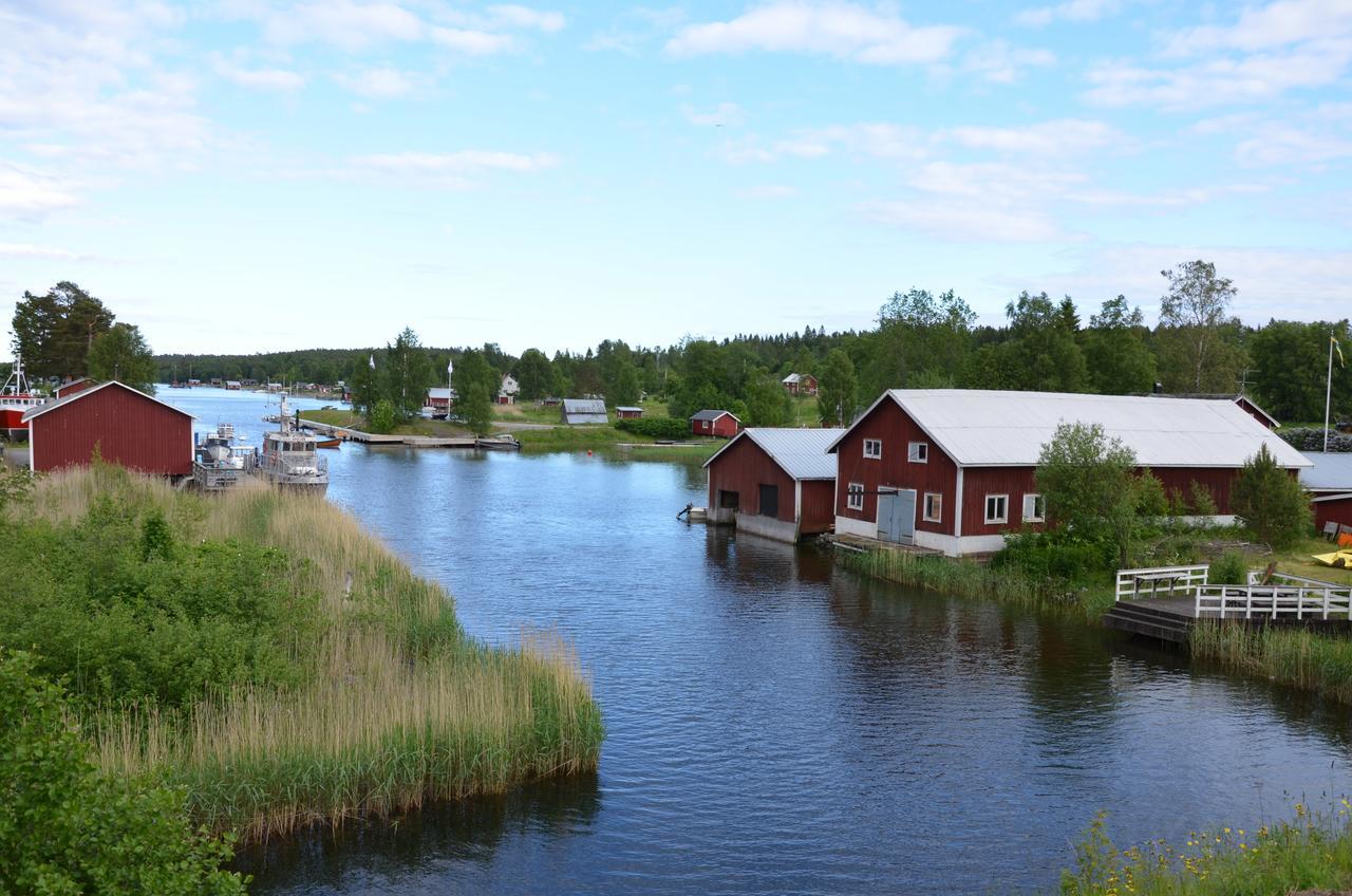Vardshuset Idyllen Barang Eksteriør bilde